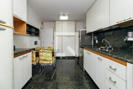 Apartamento para alugar com 170m², 4 quartos e 2 vagasCozinha