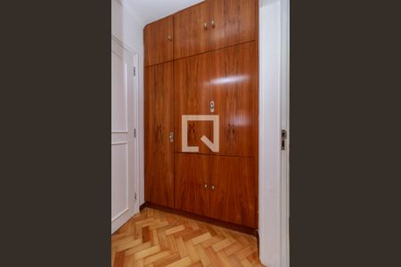 Apartamento para alugar com 170m², 4 quartos e 2 vagasSuíte 1
