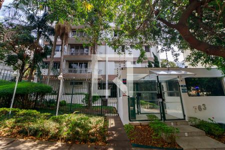 Apartamento para alugar com 170m², 4 quartos e 2 vagasFachada