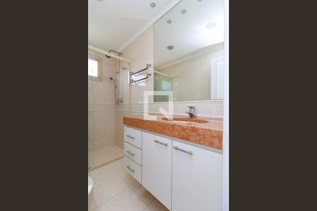 Apartamento para alugar com 170m², 4 quartos e 2 vagasSuíte 2 - Banheiro
