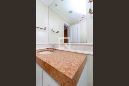 Apartamento para alugar com 170m², 4 quartos e 2 vagasSuíte 1 - Banheiro