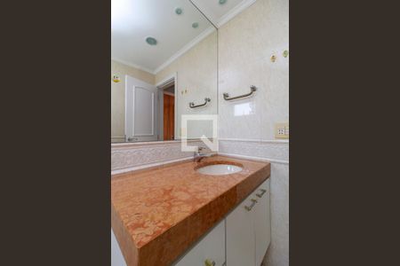 Apartamento para alugar com 170m², 4 quartos e 2 vagasSuíte 2 - Banheiro