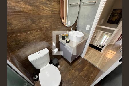 Casa de condomínio para alugar com 120m², 3 quartos e 2 vagas Casa de condomínio para alugar com 120m², 3 quartos e 2 vagasBanheiro