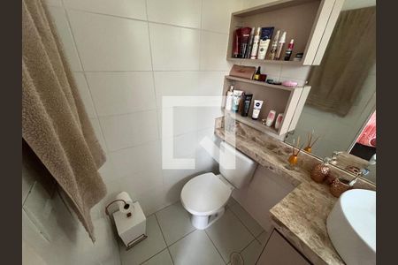 Casa de condomínio para alugar com 120m², 3 quartos e 2 vagas Casa de condomínio para alugar com 120m², 3 quartos e 2 vagasBanheiro