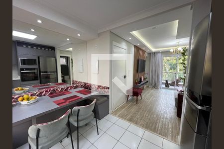 Casa de condomínio para alugar com 120m², 3 quartos e 2 vagas Casa de condomínio para alugar com 120m², 3 quartos e 2 vagasCozinha