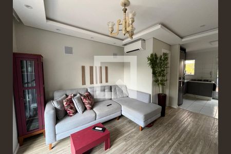 Casa de condomínio para alugar com 120m², 3 quartos e 2 vagas Casa de condomínio para alugar com 120m², 3 quartos e 2 vagasSala