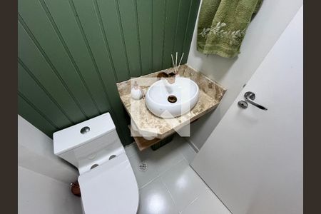 Casa de condomínio para alugar com 120m², 3 quartos e 2 vagas Casa de condomínio para alugar com 120m², 3 quartos e 2 vagasLavabo