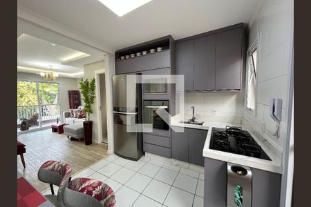 Casa de condomínio para alugar com 120m², 3 quartos e 2 vagas Casa de condomínio para alugar com 120m², 3 quartos e 2 vagasCozinha