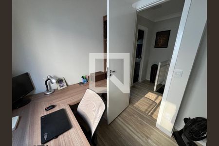 Casa de condomínio para alugar com 120m², 3 quartos e 2 vagas Casa de condomínio para alugar com 120m², 3 quartos e 2 vagasEscritório