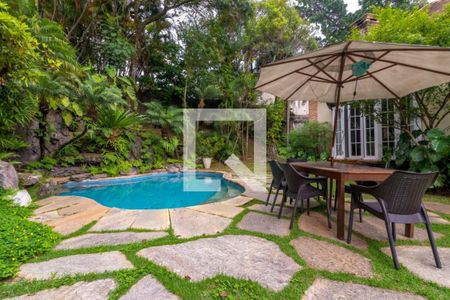 Casa à venda com 956m², 3 quartos e 6 vagasFoto 28