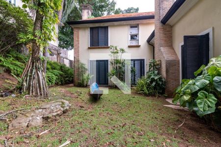 Casa à venda com 956m², 3 quartos e 6 vagasFoto 24