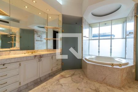 Casa à venda com 956m², 3 quartos e 6 vagasFoto 11