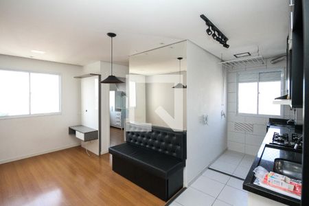 Sala de apartamento para alugar com 2 quartos, 41m² em Vila Ema, São Paulo