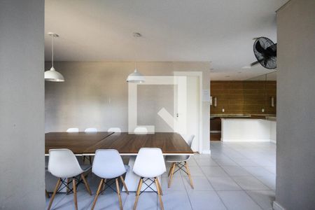 Apartamento à venda com 41m², 2 quartos e sem vagaÁrea comum - Salão de festas