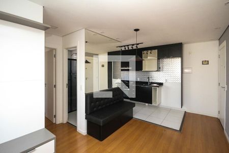 Sala de apartamento para alugar com 2 quartos, 41m² em Vila Ema, São Paulo