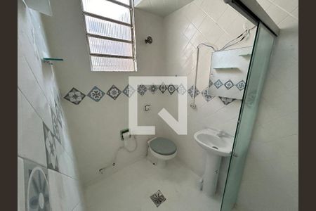 Banheiro de casa para alugar com 2 quartos, 60m² em Campinho, Rio de Janeiro