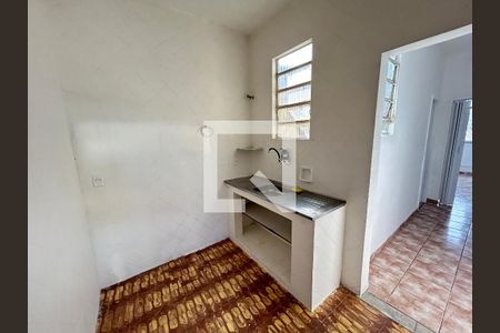 Casa para alugar com 60m², 2 quartos e 1 vagaCozinha