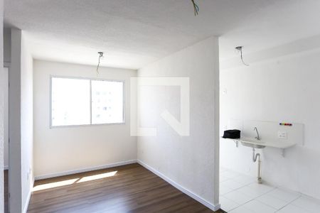 Sala de apartamento para alugar com 2 quartos, 42m² em Jardim do Lago, Osasco
