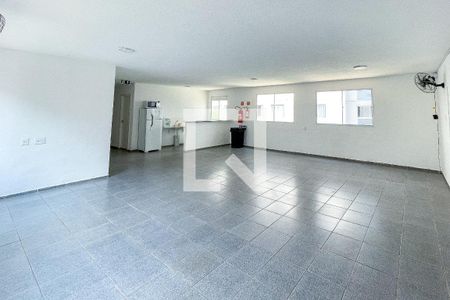 Apartamento para alugar com 42m², 2 quartos e sem vaga Apartamento para alugar com 42m², 2 quartos e sem vagaÁrea comum - Salão de festas