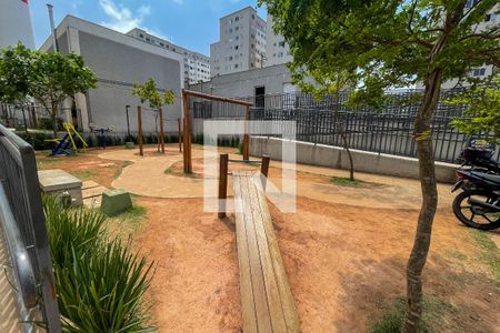Apartamento para alugar com 42m², 2 quartos e sem vaga Apartamento para alugar com 42m², 2 quartos e sem vagaÁrea comum - Playground