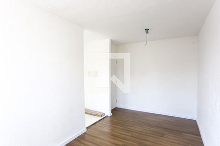 Sala de apartamento para alugar com 2 quartos, 42m² em Jardim do Lago, Osasco