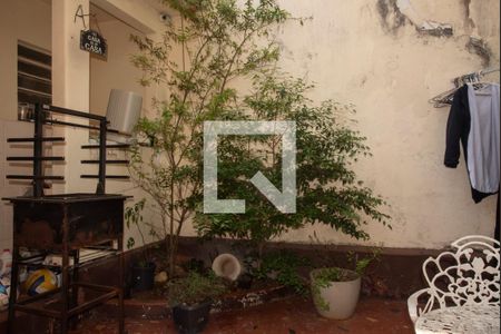 Quintal de casa à venda com 3 quartos, 180m² em Planalto Paulista, São Paulo