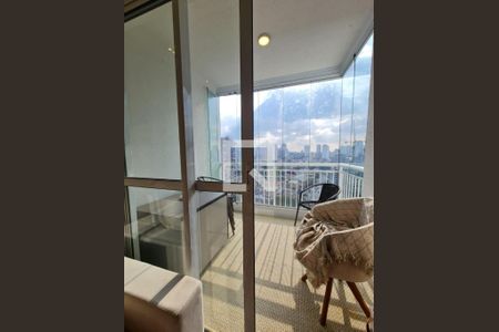 Foto 02 de apartamento à venda com 3 quartos, 66m² em Vila Dom Pedro I, São Paulo