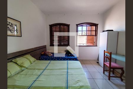 Casa à venda com 485m², 4 quartos e 4 vagas Casa à venda com 485m², 4 quartos e 4 vagasQuarto 2