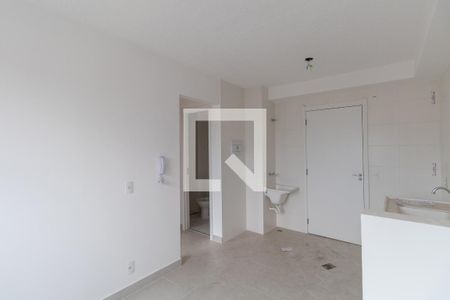 Sala  de apartamento para alugar com 2 quartos, 32m² em Itaquera , São Paulo