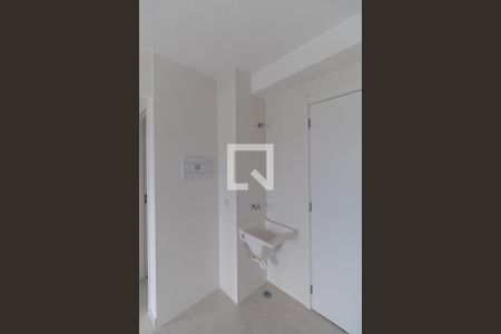 Sala  de apartamento para alugar com 2 quartos, 32m² em Itaquera , São Paulo