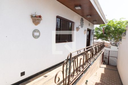 Casa para alugar com 276m², 3 quartos e 3 vagas Casa para alugar com 276m², 3 quartos e 3 vagasEntrada