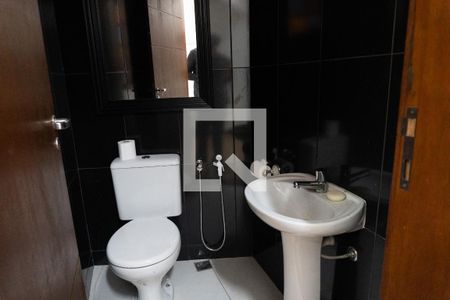 Casa para alugar com 276m², 3 quartos e 3 vagas Casa para alugar com 276m², 3 quartos e 3 vagasLavabo
