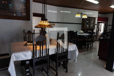Sala de Jantar de casa para alugar com 3 quartos, 276m² em Cândida Ferreira, Contagem