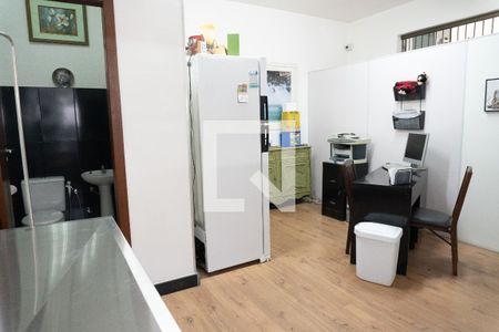 Casa para alugar com 276m², 3 quartos e 3 vagas Casa para alugar com 276m², 3 quartos e 3 vagasÁrea comum