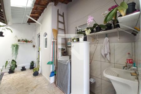 Casa à venda com 95m², 4 quartos e 4 vagasÁrea de Serviço