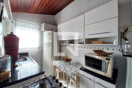 Casa à venda com 95m², 4 quartos e 4 vagasCozinha