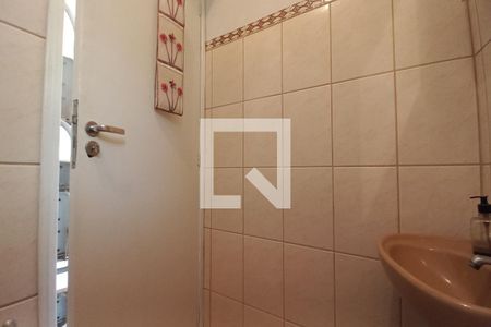 Casa à venda com 95m², 4 quartos e 4 vagasBanheiro 2