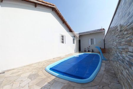 Casa à venda com 95m², 4 quartos e 4 vagasÁrea comum - Piscina