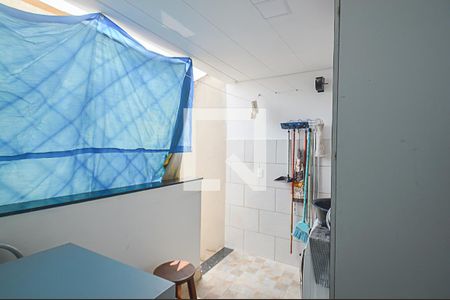 Casa à venda com 276m², 3 quartos e 4 vagas Casa à venda com 276m², 3 quartos e 4 vagasÁrea de Serviço