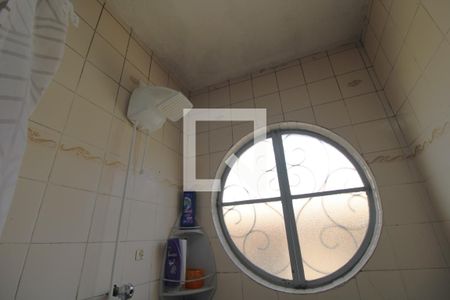 Casa à venda com 100m², 3 quartos e 2 vagasBanheiro