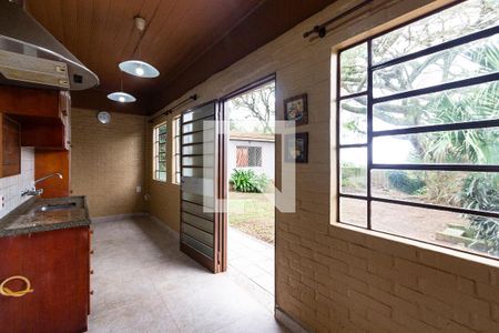 Casa à venda com 218m², 5 quartos e 1 vagaCozinha e Área de Serviço