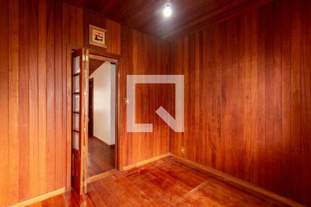 Casa à venda com 218m², 5 quartos e 1 vagaQuarto 2