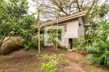 Casa à venda com 218m², 5 quartos e 1 vagaPátio