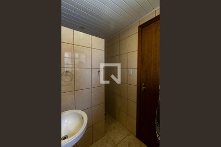 Casa à venda com 218m², 5 quartos e 1 vagaBanheiro Social