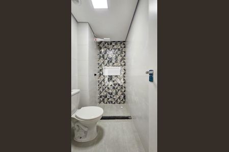 Studio para alugar com 27m², 1 quarto e sem vaga Studio para alugar com 27m², 1 quarto e sem vagaBanheiro