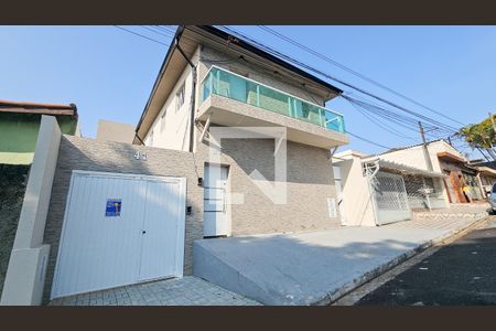 Studio para alugar com 27m², 1 quarto e sem vaga Studio para alugar com 27m², 1 quarto e sem vagaFachada