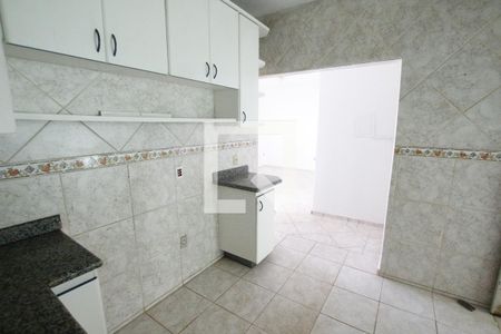 Casa para alugar com 200m², 3 quartos e 3 vagasCozinha