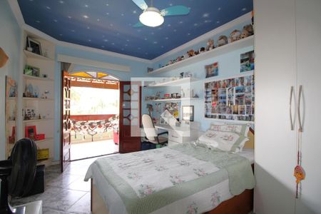 Casa de condomínio à venda com 350m², 4 quartos e 3 vagasQuarto 2