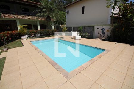 Casa de condomínio à venda com 350m², 4 quartos e 3 vagasPiscina