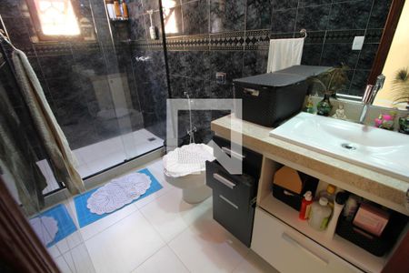 Casa de condomínio à venda com 350m², 4 quartos e 3 vagasQuarto 3 - Banheiro da Suíte